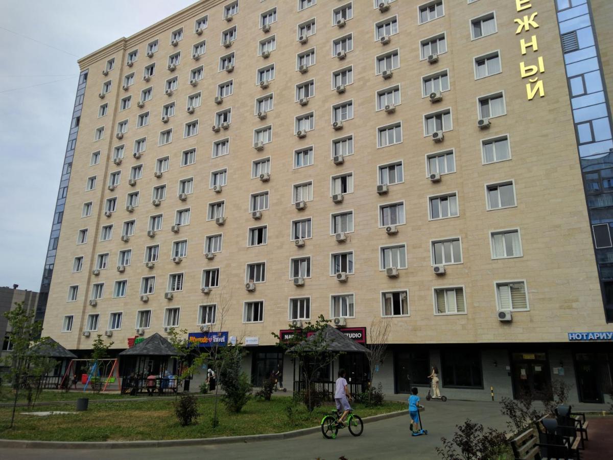 Уютная Студия На Арбате Almatî Exterior foto
